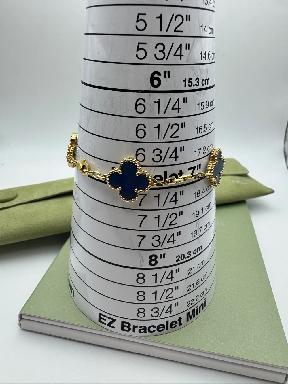 Van Cleef & Arpels 18k 5-motif bracelet